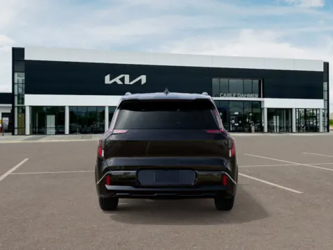 More photos of 2026 Kia EV9 Land at Cable Dahmer Kia of Lee's Summit, MO