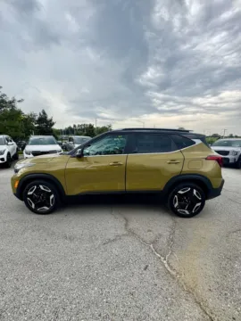 Photos of 2024 Kia Seltos SX for sale in Lee's Summit, MO at Cable Dahmer Kia of Lee's Summit