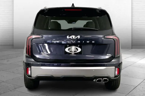 More photos of 2025 Kia Telluride SX-Prestige at Cable Dahmer Kia of Lee's Summit, MO