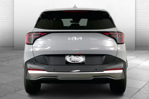 More photos of 2026 Kia Sportage Hybrid S at Cable Dahmer Kia of Lee's Summit, MO