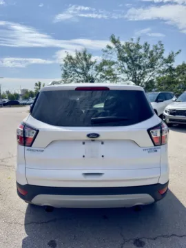 More photos of 2017 Ford Escape Titanium at Cable Dahmer Kia of Lee's Summit, MO
