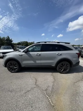 Photos of 2023 Kia Sorento X-Line EX for sale in Lee's Summit, MO at Cable Dahmer Kia of Lee's Summit