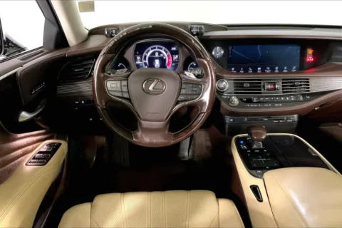 More photos of 2019 Lexus LS 500 at Cable Dahmer Kia of Lee's Summit, MO