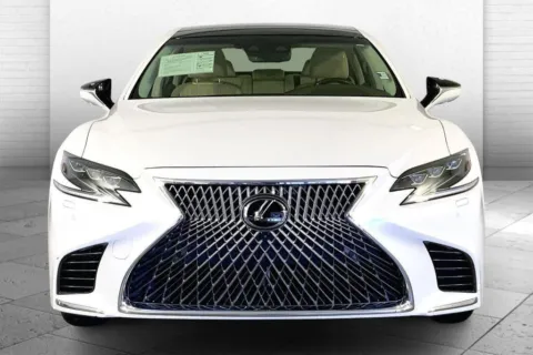 Photos of 2019 Lexus LS 500 for sale in Lee's Summit, MO at Cable Dahmer Kia of Lee's Summit