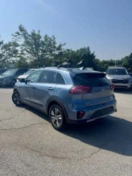 Another view of 2020 Kia Niro EX Premium for sale in Lee's Summit, MO at Cable Dahmer Kia of Lee's Summit