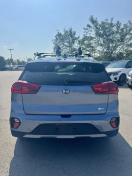 More photos of 2020 Kia Niro EX Premium at Cable Dahmer Kia of Lee's Summit, MO