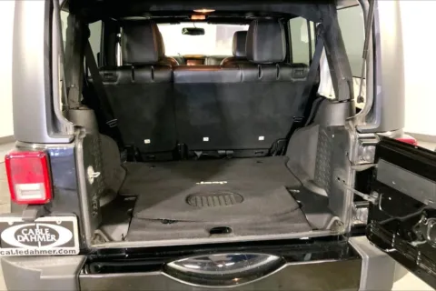 More photos of 2016 Jeep Wrangler Unlimited Sahara at Cable Dahmer Kia of Lee's Summit, MO