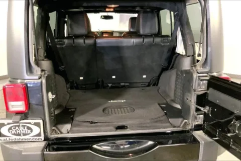 More photos of 2016 Jeep Wrangler Unlimited Sahara at Cable Dahmer Kia of Lee's Summit, MO