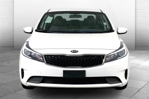 Photos of 2018 Kia Forte LX for sale in Lee's Summit, MO at Cable Dahmer Kia of Lee's Summit