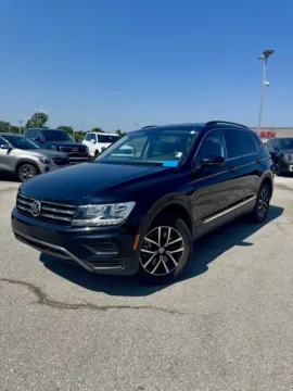 Black 2021 Volkswagen Tiguan 2.0T SEL for sale in Lee's Summit, MO