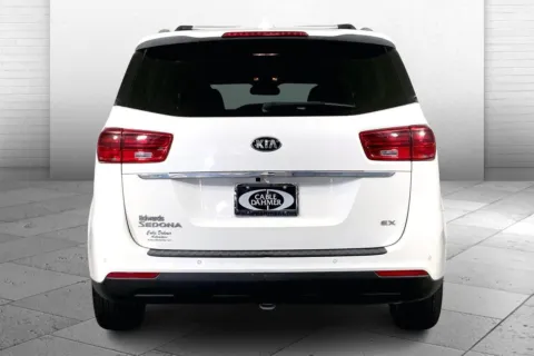Another view of 2021 Kia Sedona EX for sale in Lee's Summit, MO at Cable Dahmer Kia of Lee's Summit
