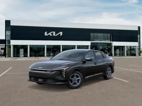 Gray 2025 Kia K4 LXS for sale in Lee's Summit, MO