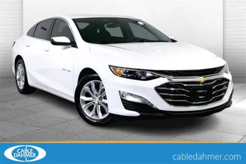 White 2022 Chevrolet Malibu LT for sale in Lee's Summit, MO