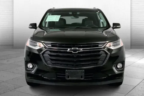 Photos of 2018 Chevrolet Traverse Premier for sale in Lee's Summit, MO at Cable Dahmer Kia of Lee's Summit