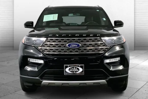Photos of 2023 Ford Explorer King Ranch for sale in Lee's Summit, MO at Cable Dahmer Kia of Lee's Summit
