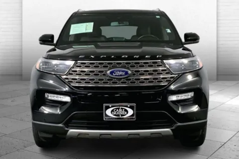 Photos of 2023 Ford Explorer King Ranch for sale in Lee's Summit, MO at Cable Dahmer Kia of Lee's Summit