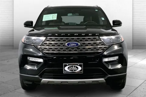 Photos of 2023 Ford Explorer King Ranch for sale in Lee's Summit, MO at Cable Dahmer Kia of Lee's Summit
