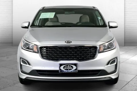 Photos of 2020 Kia Sedona L for sale in Lee's Summit, MO at Cable Dahmer Kia of Lee's Summit