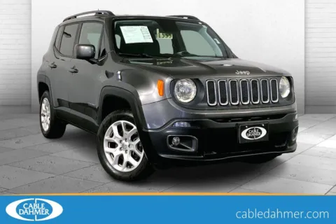 Gray 2018 Jeep Renegade Latitude for sale in Lee's Summit, MO