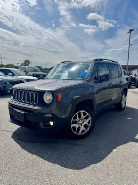 Gray 2018 Jeep Renegade Latitude for sale in Lee's Summit, MO