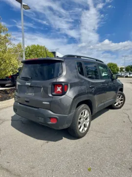 More photos of 2018 Jeep Renegade Latitude at Cable Dahmer Kia of Lee's Summit, MO