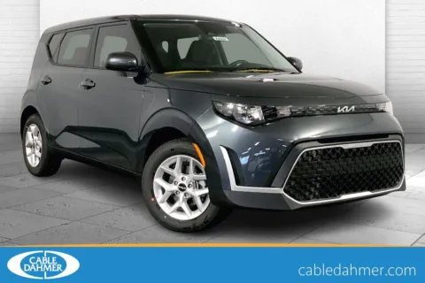 Gray 2025 Kia Soul LX for sale in Lee's Summit, MO