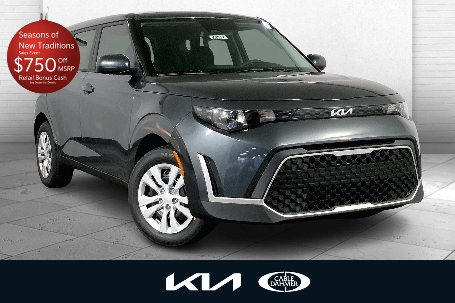 Gray 2025 Kia Soul LX for sale in Lee's Summit, MO