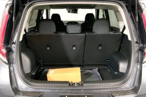 More photos of 2025 Kia Soul LX at Cable Dahmer Kia of Lee's Summit, MO