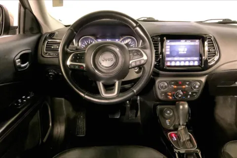 More photos of 2021 Jeep Compass Limited at Cable Dahmer Kia of Lee's Summit, MO