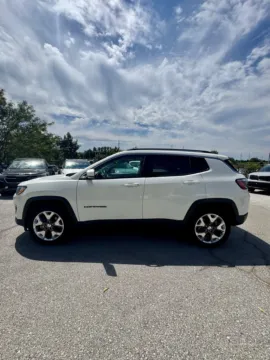 Photos of 2021 Jeep Compass Limited for sale in Lee's Summit, MO at Cable Dahmer Kia of Lee's Summit