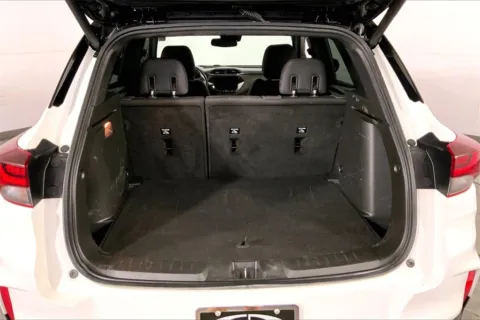 More photos of 2022 Chevrolet TrailBlazer RS at Cable Dahmer Kia of Lee's Summit, MO