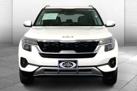 Photos of 2023 Kia Seltos S for sale in Lee's Summit, MO at Cable Dahmer Kia of Lee's Summit