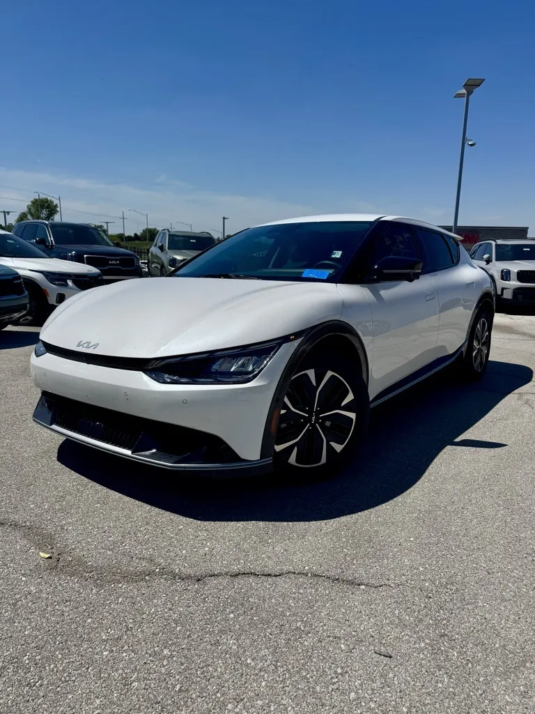 Used 2022 Kia Ev6 Wind with VIN KNDC3DLC6N5084661 for sale in Kansas City