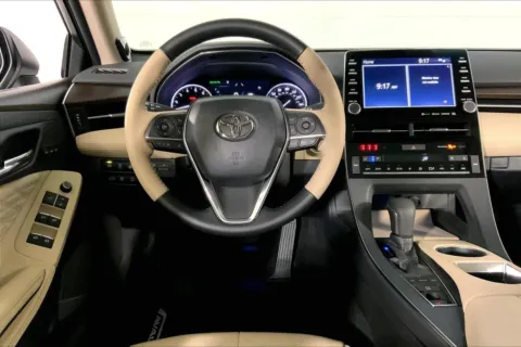 More photos of 2019 Toyota Avalon Limited at Cable Dahmer Kia of Lee's Summit, MO