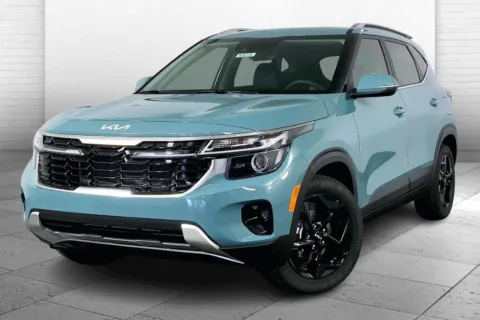 Photos of 2026 Kia Seltos EX for sale in Lee's Summit, MO at Cable Dahmer Kia of Lee's Summit