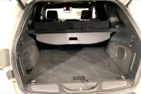 More photos of 2019 Jeep Grand Cherokee Limited at Cable Dahmer Kia of Lee's Summit, MO