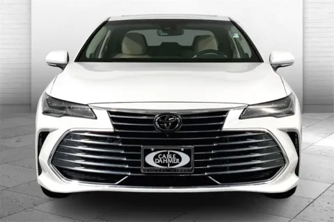Photos of 2019 Toyota Avalon Limited for sale in Lee's Summit, MO at Cable Dahmer Kia of Lee's Summit