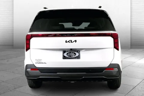 More photos of 2025 Kia Carnival SX at Cable Dahmer Kia of Lee's Summit, MO