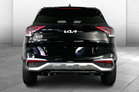 More photos of 2025 Kia Sportage SX-Prestige at Cable Dahmer Kia of Lee's Summit, MO