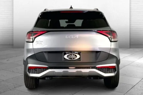 More photos of 2025 Kia Sportage EX at Cable Dahmer Kia of Lee's Summit, MO