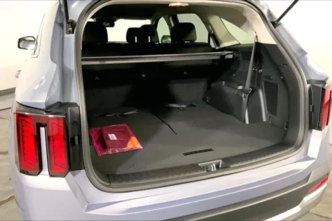 More photos of 2025 Kia Sorento S at Cable Dahmer Kia of Lee's Summit, MO