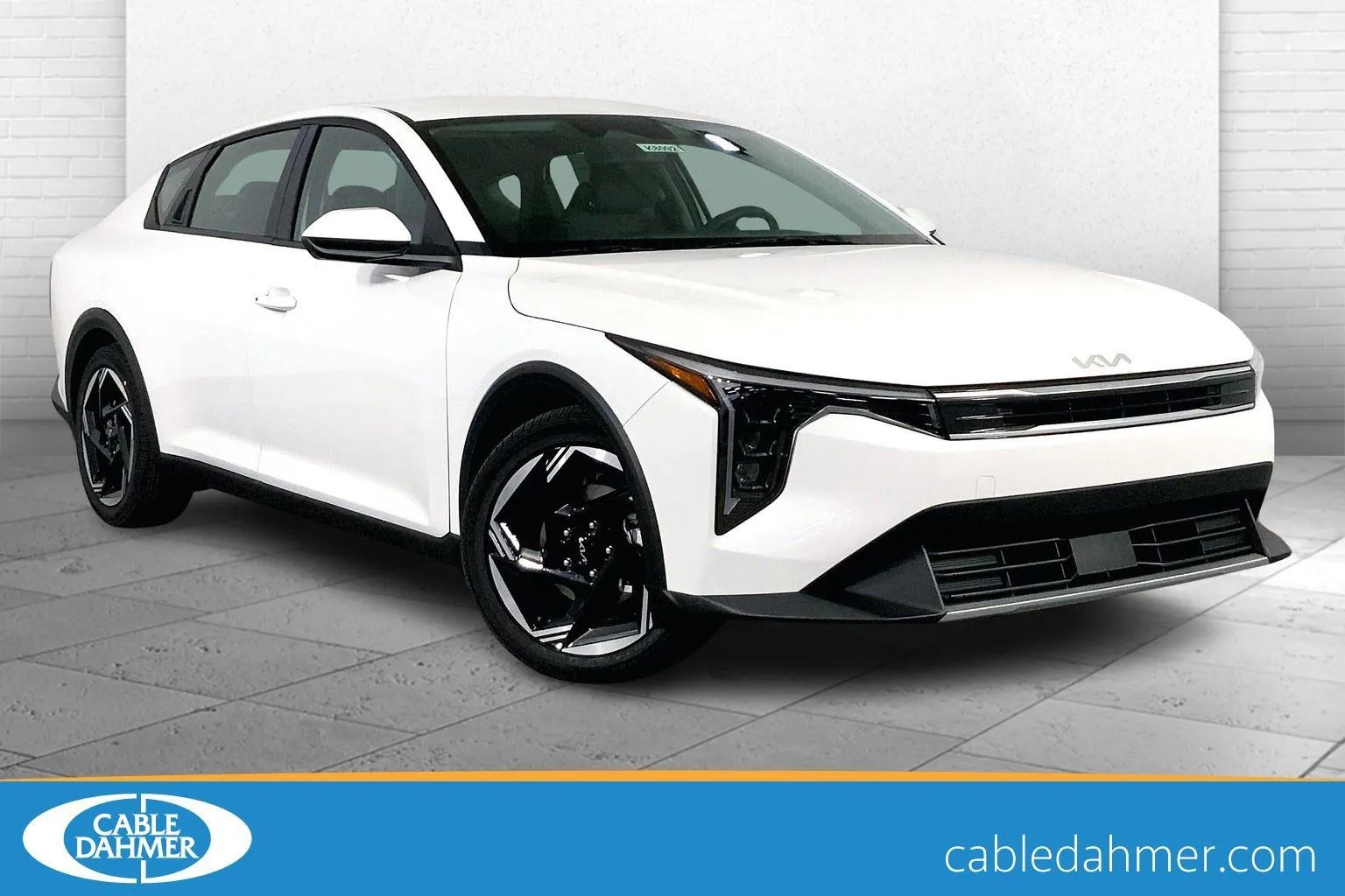 White 2025 Kia K4 EX for sale in Lee's Summit, MO