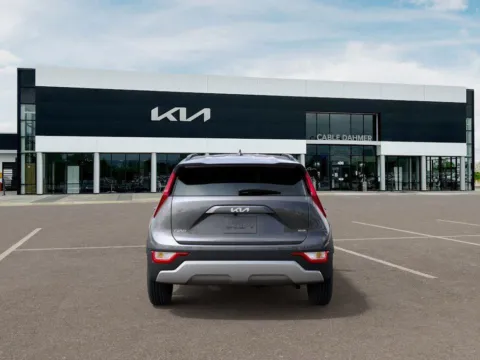 More photos of 2025 Kia Niro EX at Cable Dahmer Kia of Lee's Summit, MO