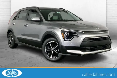 Gray 2025 Kia Niro EX for sale in Lee's Summit, MO