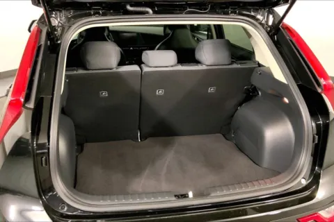 More photos of 2025 Kia Niro LX at Cable Dahmer Kia of Lee's Summit, MO
