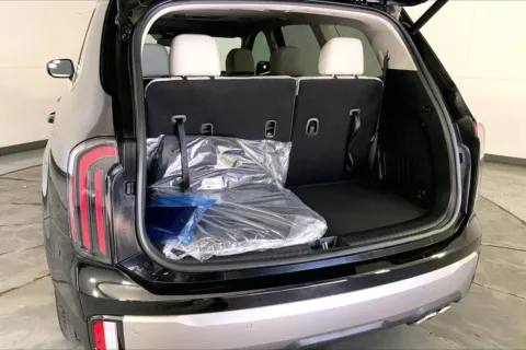More photos of 2025 Kia Telluride EX at Cable Dahmer Kia of Lee's Summit, MO