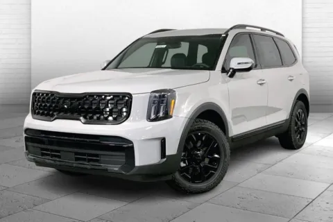 Photos of 2025 Kia Telluride EX X-Pro for sale in Lee's Summit, MO at Cable Dahmer Kia of Lee's Summit