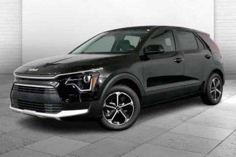 Photos of 2025 Kia Niro LX for sale in Lee's Summit, MO at Cable Dahmer Kia of Lee's Summit