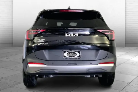 More photos of 2026 Kia Sportage EX at Cable Dahmer Kia of Lee's Summit, MO