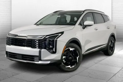 Photos of 2026 Kia Sportage EX for sale in Lee's Summit, MO at Cable Dahmer Kia of Lee's Summit
